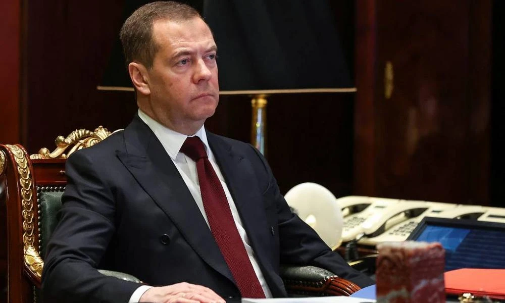Nέο «χτύπημα» Μεντβέντεφ: Το βασικό μέλημα της Ρωσίας η μέγιστη ήττα της Ουκρανία
